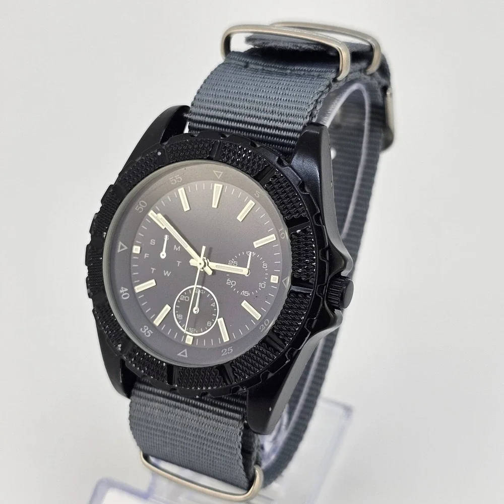 Men's Watch 44MM Blue Dial‎ New Gray Nylon Band New Battery